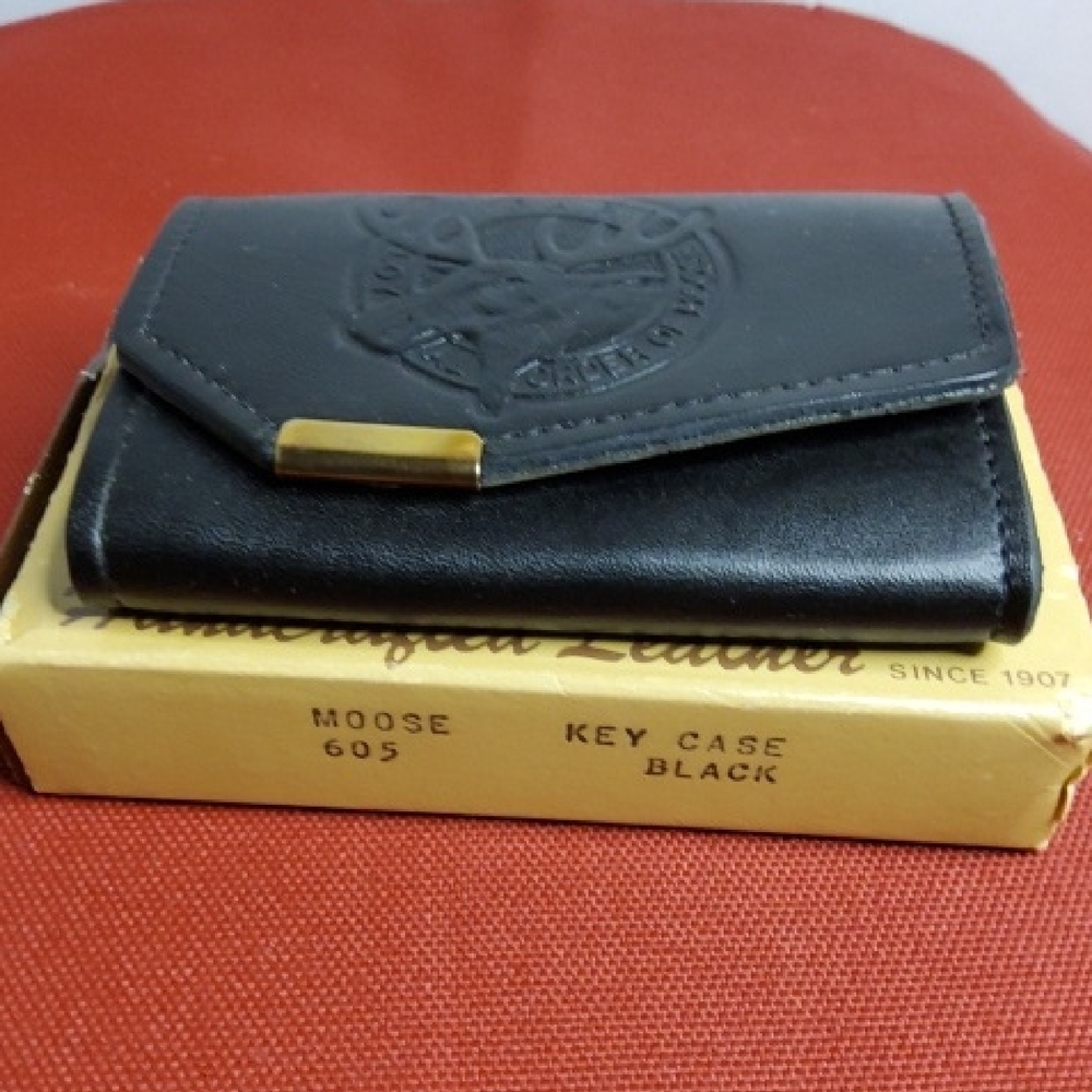 Moose Black Leather Key Case MEEKER
